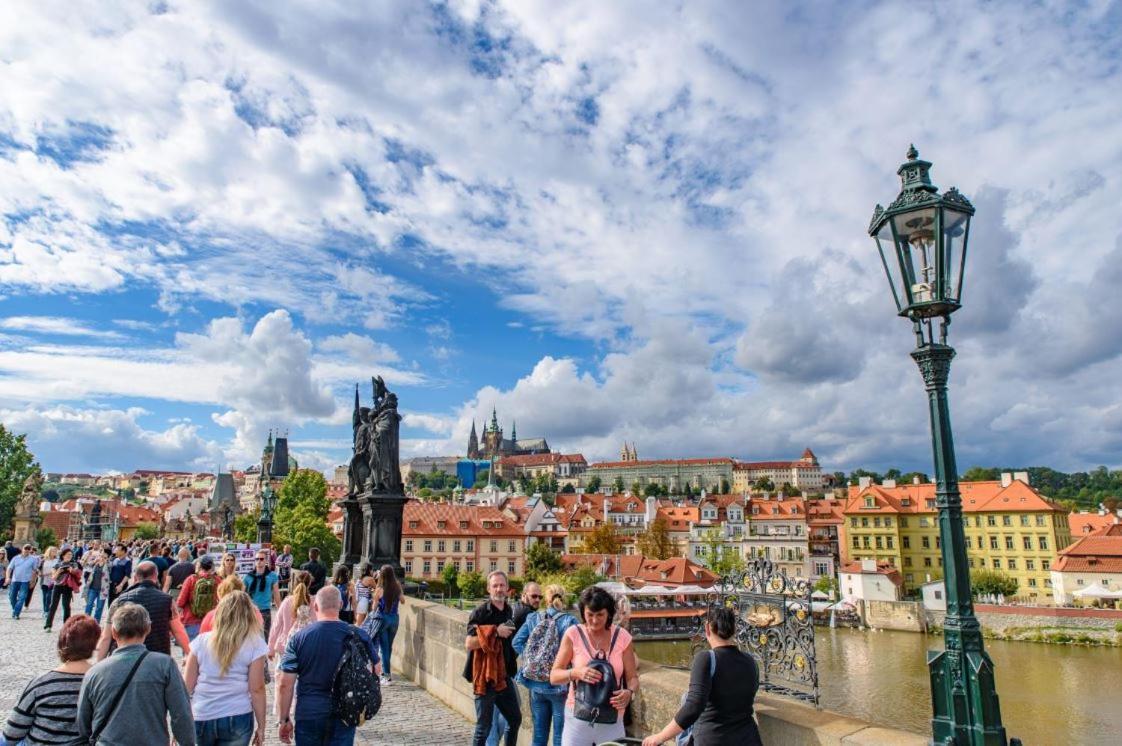 Wishlist Prague Residences - Charles Bridge Karlova ภายนอก รูปภาพ
